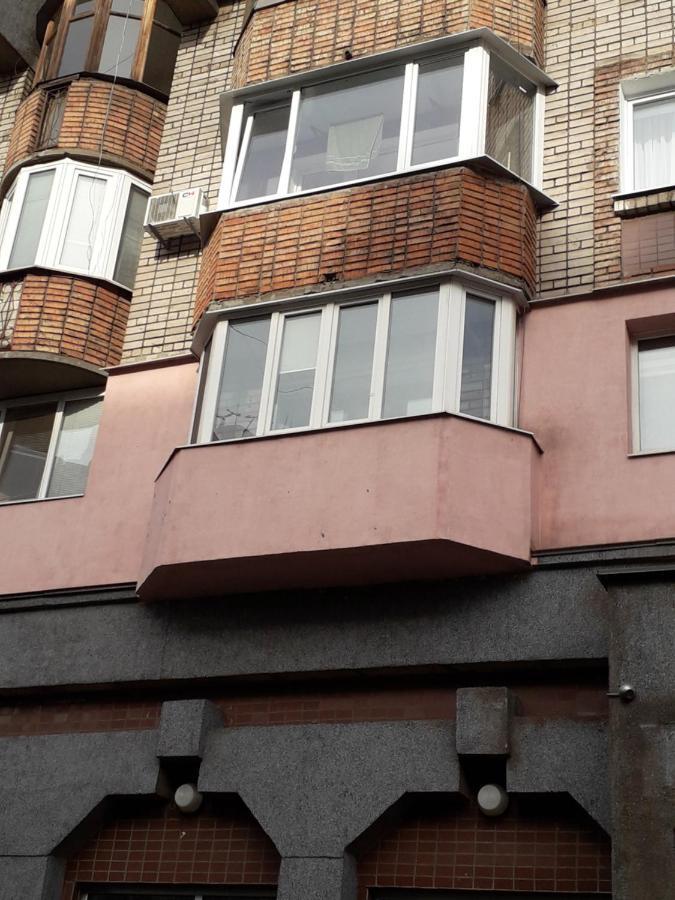 Апартаменты На Проспекте Почтовый Kryvyj Rih Exteriér fotografie